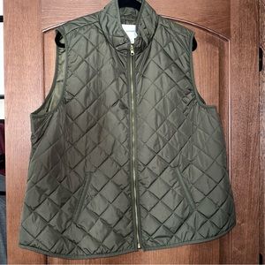 Old Navy Olive Green Quilted Vest